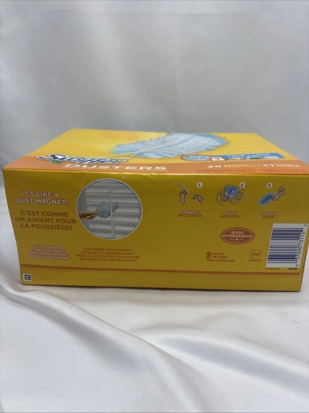 Swiffer Dusters Dusting Kit - 28 Refills + 1 Handle NEW